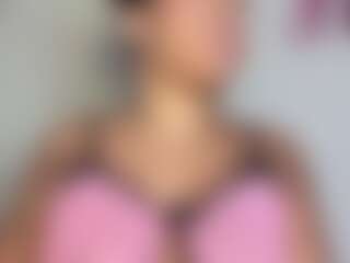 Milenadia's Live Sex Cam Show