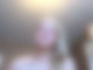 Live cam show with YourL1ttleAngel - Blue Eyes on CSO-WL