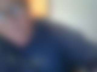 Blondecougar's Live Sex Cam Show