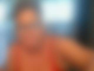 Blondecougar's Live Sex Cam Show
