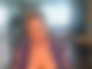 Blondecougar's Live Sex Cam Show