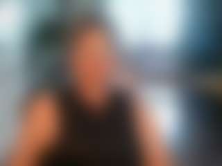 Live cam show with Blondecougar - Grey on Streamer API