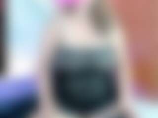 Romi-Nova's Live Sex Cam Show
