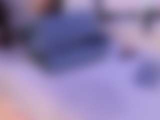Live cam show with ArinnaRussell - Athletic MILF on milfzrlive.com