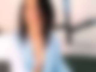 Live cam show with ArinnaRussell - College MILF on StripNow
