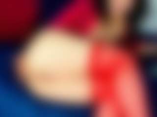 Live cam show with ArinnaRussell - Athletic Middle Aged on Camsoda