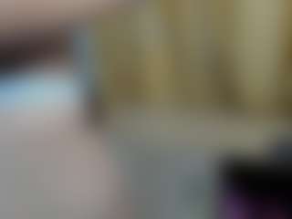 Live cam show with misseylenss - Tittyfuck on eurowanks.com