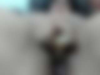 Live cam show with misseylenss - Hazel Eyes on CamSodaAdn