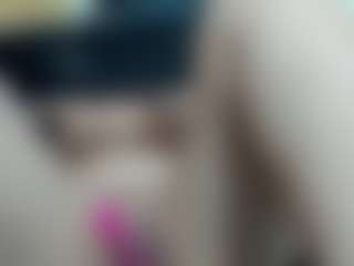 Live cam show with misseylenss - Milk on googirlz