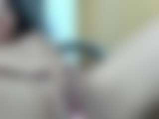 Live cam show with misseylenss - Milk on madthumbs
