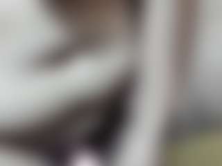 Live cam show with misseylenss - Milk on CSO-WL