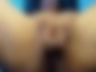 Live cam show with misseylenss - Brown Hair on hotwifechat.live