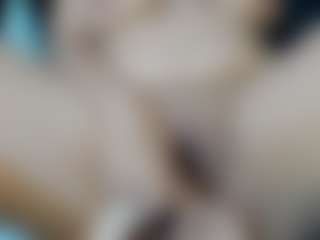 Live cam show with misseylenss - Milk on Cam Slut