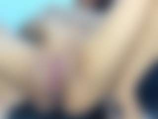 Live cam show with misseylenss - Latina on Camsoda | colombia