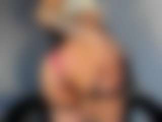 Live cam show with Emilyy-77 - Spanking on hotwifechat.live