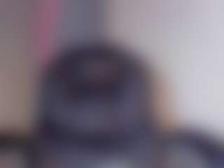 Emilyy-77's Live Sex Cam Show