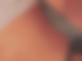 Emilyy-77's Live Sex Cam Show