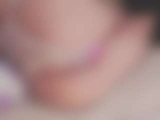 Emilyy-77's Live Sex Cam Show
