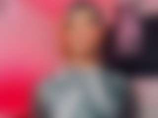 Live cam show with Kendall-hornyy - Latina on Soda Cam | colombia