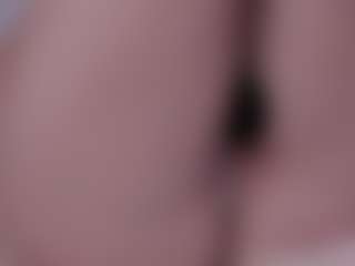 Live cam show with Michelle-Blond - Twerk on Strip Flash - Live Sex Shows