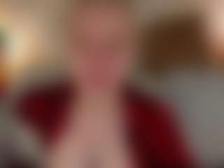 Live cam show with Michelle-Blond - Body Massage on Camming Site
