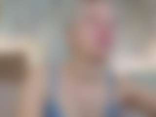 Live cam show with Michelle-Blond - Spanks on SpunkLive
