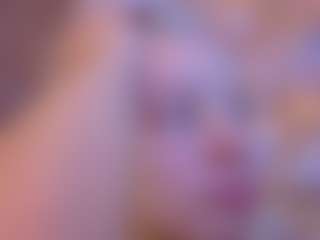 Live cam show with Michelle-Blond - Camel Toe on Nude Live Now