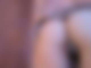 Live cam show with Michelle-Blond - Handjob on hrnylive.com