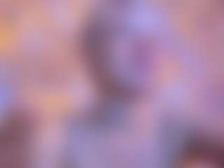 Live cam show with Michelle-Blond - Green Eyes on Porn Luv