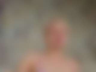 Michelle-Blond's Live Sex Cam Show