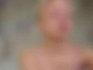 Michelle-Blond's Live Sex Cam Show