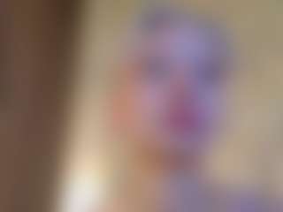 Michelle-Blond's Live Sex Cam Show