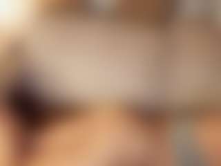 Live cam show with Michelle-Blond - Green Eyes on Camsoda