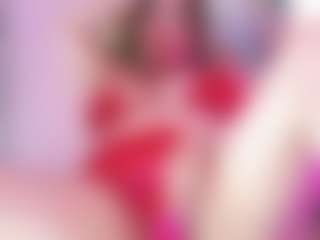 Live cam show with Dalila Sky - Oil on Streamer API