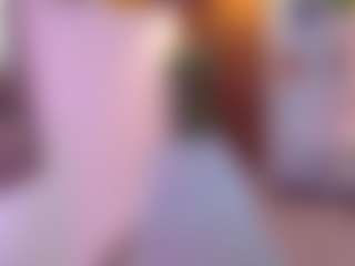 Live cam show with Dalila Sky - Body Massage on slutload