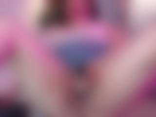 Dalila Sky's Live Sex Cam Show