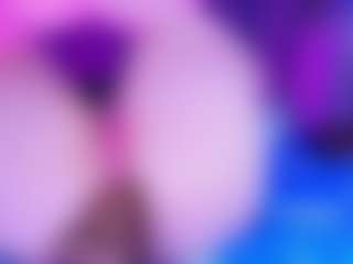 Live cam show with estrella-hkz - Spank Blonde Hair on Camsoda