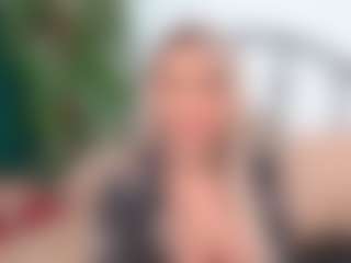 Live cam show with IsadoraDunkan - Granny on iamadamtest123.com