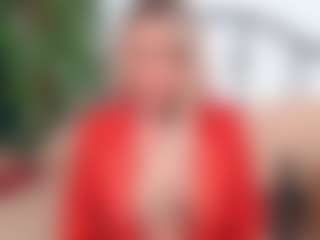 Live cam show with IsadoraDunkan - Granny on alttransgirls
