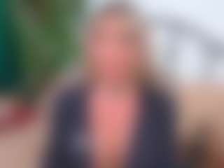 Live cam show with IsadoraDunkan - Granny Dildo on camgirlchat.live