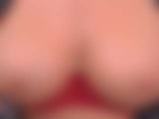 IsadoraDunkan's Live Sex Cam Show