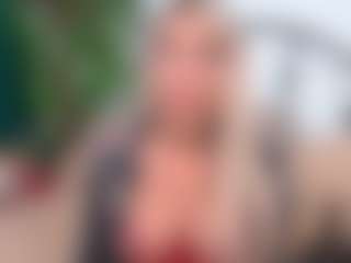 IsadoraDunkan's Live Sex Cam Show