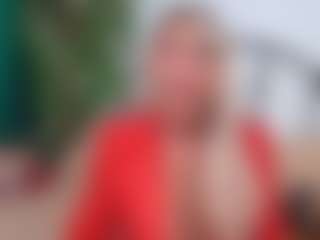 Live cam show with IsadoraDunkan - Full Nudity on madthumbs