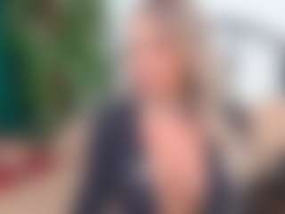IsadoraDunkan's Live Sex Cam Show