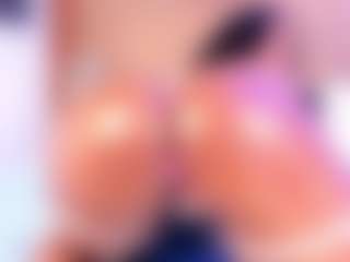 AlisonCruz's Live Sex Cam Show