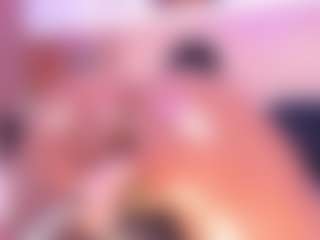 Live cam show with AlisonCruz - Ebony on Milfs Live | colombia