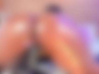 AlisonCruz's Live Sex Cam Show