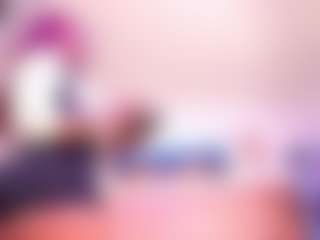 Live cam show with AlisonCruz - Nympho on Milf Play