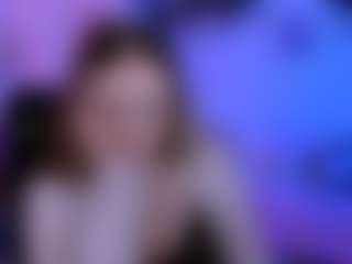 Live cam show with luna-berryy - Glasses on crypto-cams