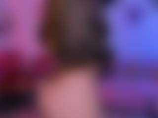 Live cam show with luna-berryy - Green Eyes on Dolls Live